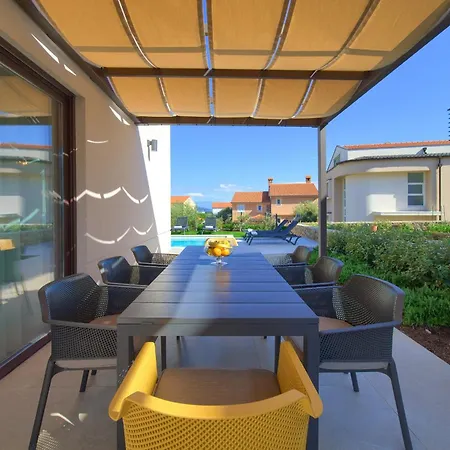 Nyaraló House Fra&la With Private Pool