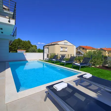 Nyaraló House Fra&la With Private Pool *