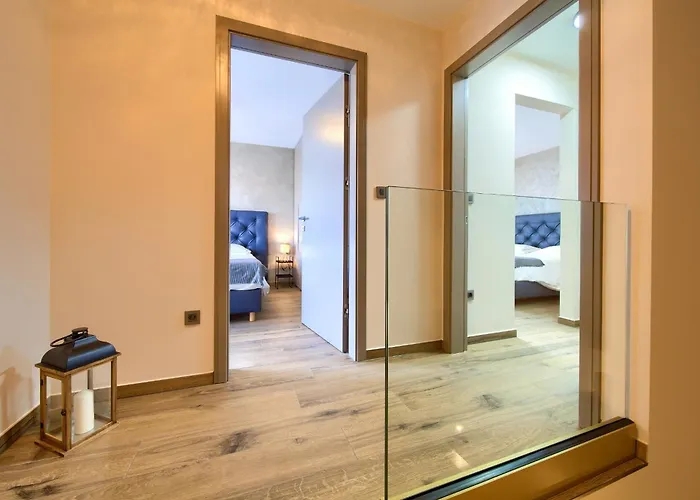 House Fra&la With Private Pool * Krk Town