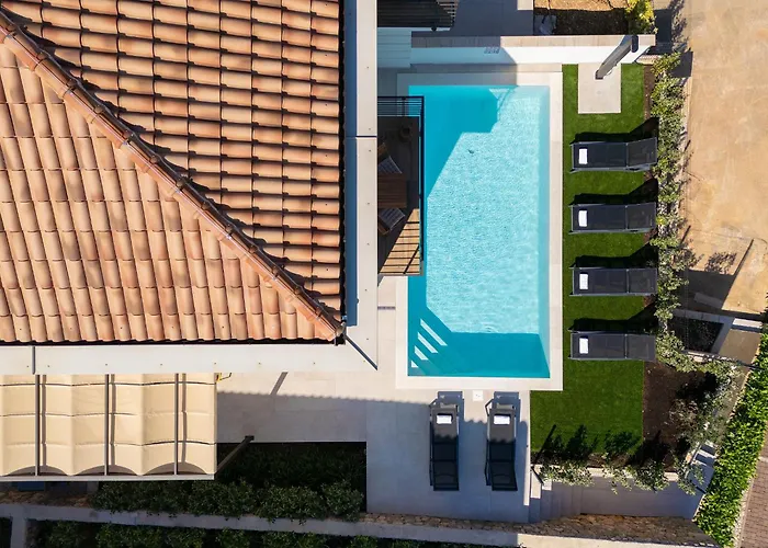 House Fra&la With Private Pool Ferienhaus Krk Town